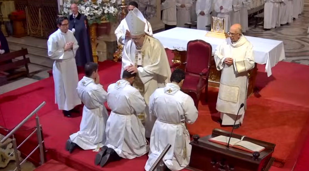 Captura de ecrã 2025-12-12 103651